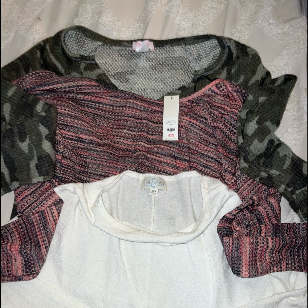 Sweater bundle (pink lily, Francesca’s, and more)